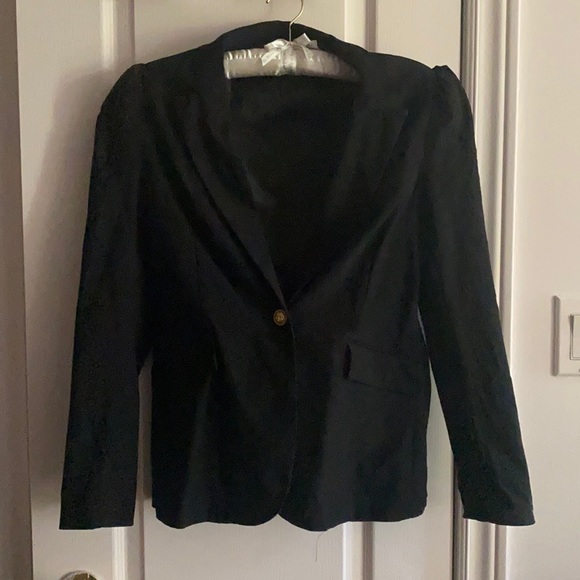 Cute blazer - Picture 1 of 4